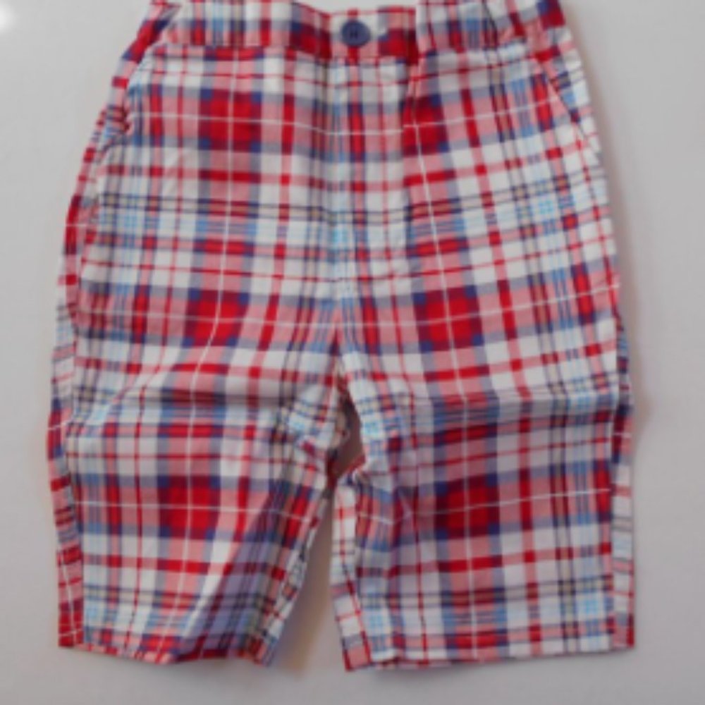 Avon girls patriot shorts size 8-9